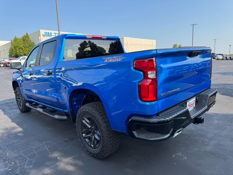 Chevrolet Silverado 1500 Vehicle Image 06