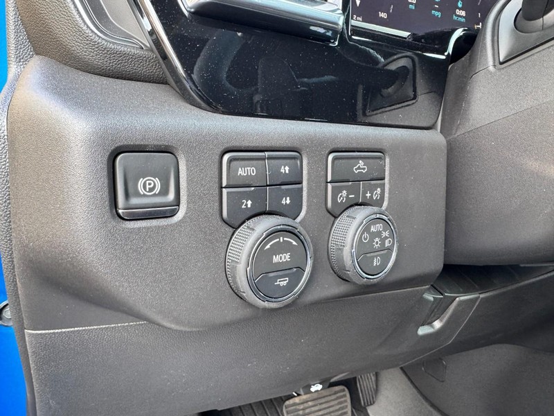 Chevrolet Silverado 1500 Vehicle Image 12