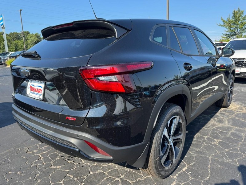 Chevrolet Trax Vehicle Image 03