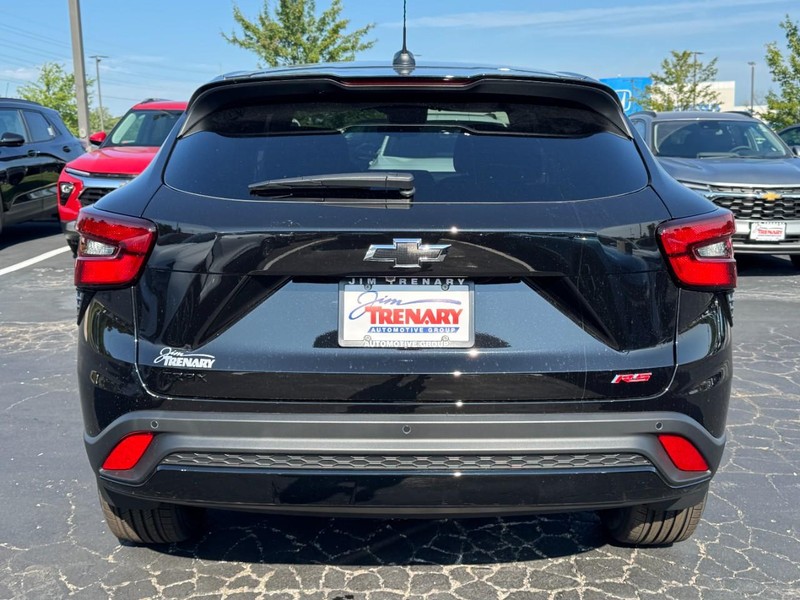 Chevrolet Trax Vehicle Image 04