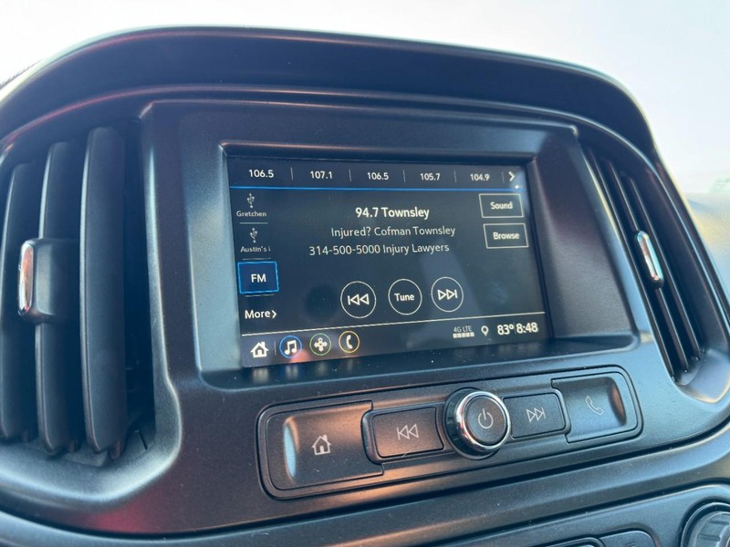 Chevrolet Colorado Vehicle Image 19