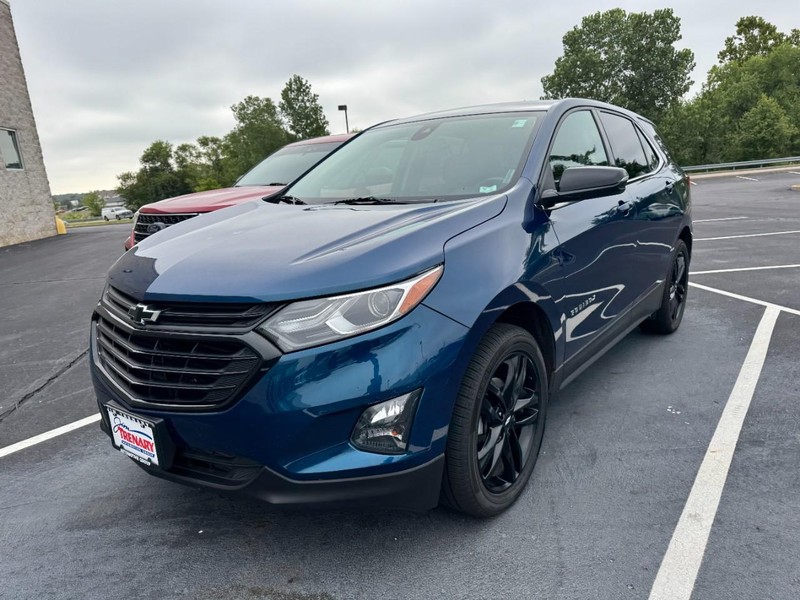 Chevrolet Equinox Vehicle Image 02