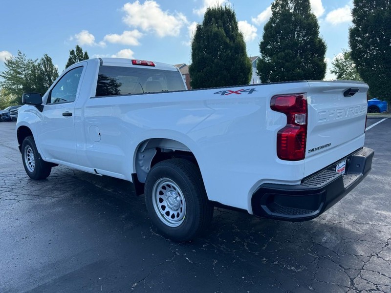 Chevrolet Silverado 1500 Vehicle Image 05