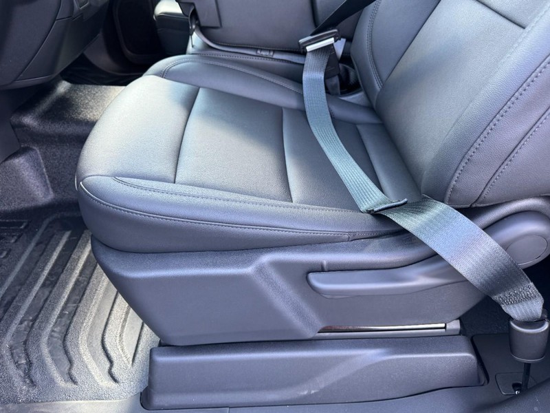 Chevrolet Silverado 1500 Vehicle Image 09