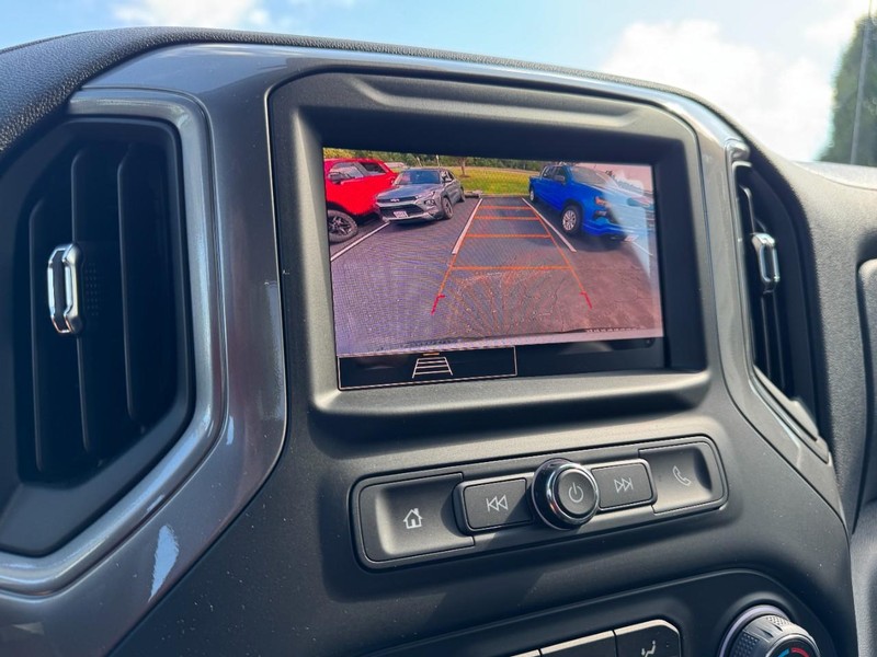 Chevrolet Silverado 1500 Vehicle Image 15
