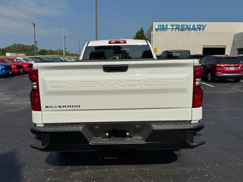 Chevrolet Silverado 1500 Vehicle Image 05