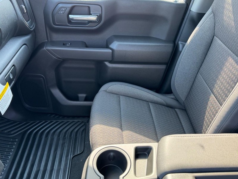 Chevrolet Silverado 1500 Vehicle Image 10