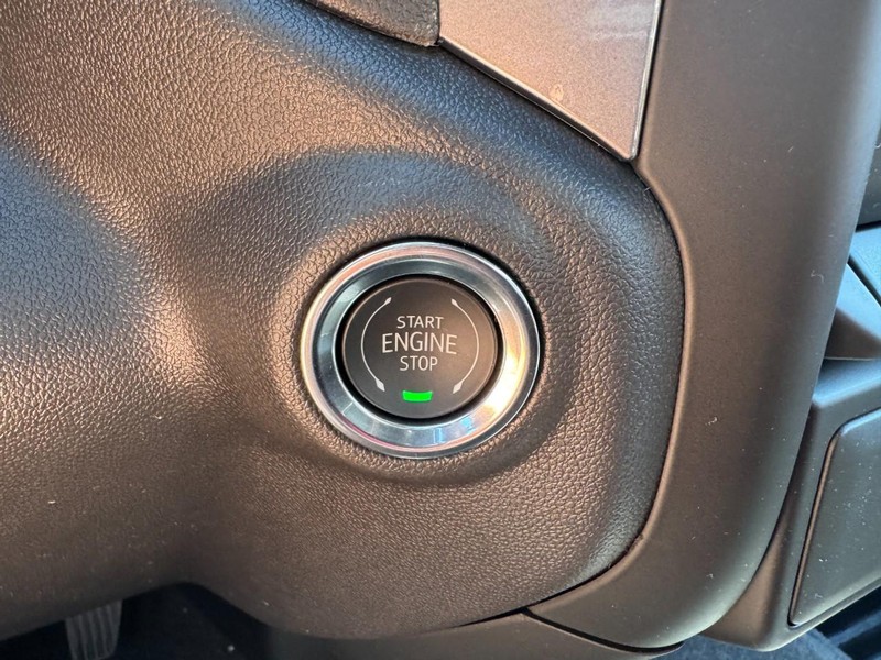 Chevrolet Silverado 1500 Vehicle Image 18