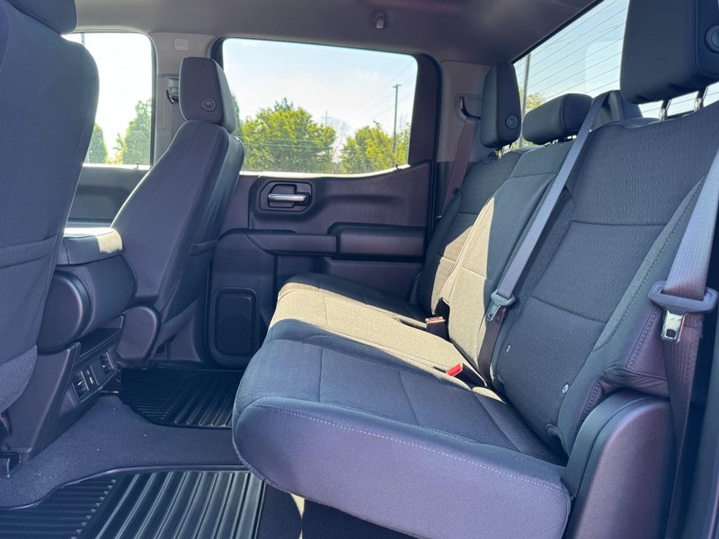 Chevrolet Silverado 1500 Vehicle Image 09