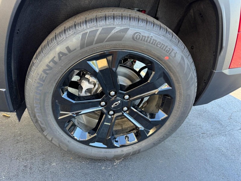 Chevrolet Equinox Vehicle Image 07