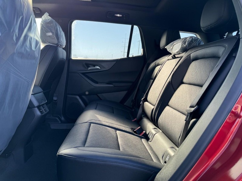 Chevrolet Equinox Vehicle Image 08