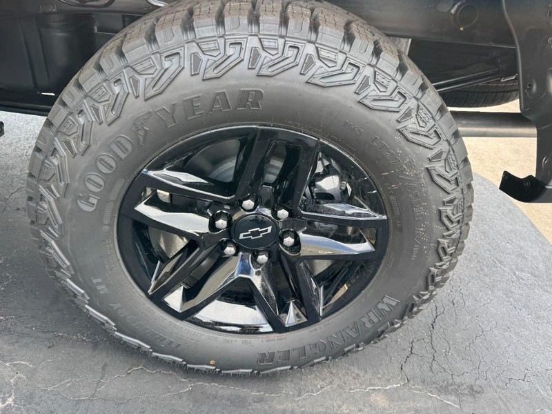 Chevrolet Silverado 1500 Vehicle Image 08