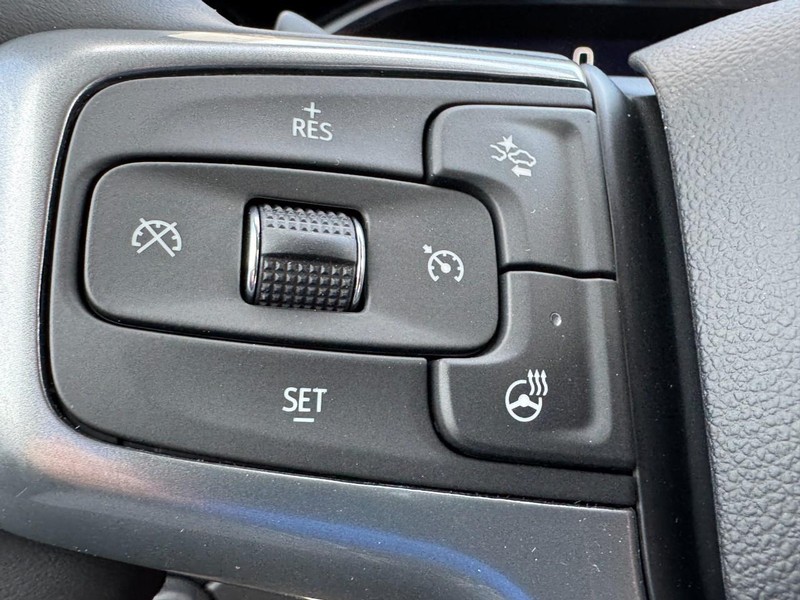 Chevrolet Silverado 1500 Vehicle Image 14