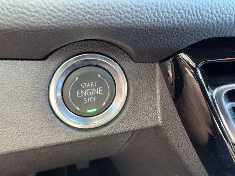 Chevrolet Traverse Vehicle Image 19