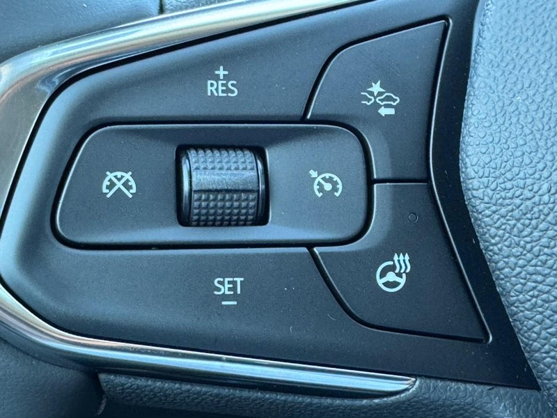 Chevrolet Trax Vehicle Image 11