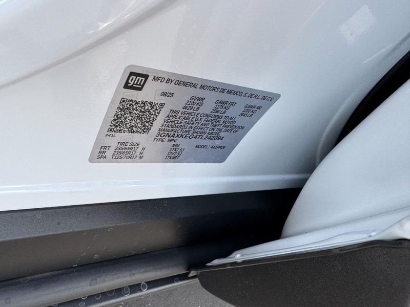 Chevrolet Equinox Vehicle Image 19