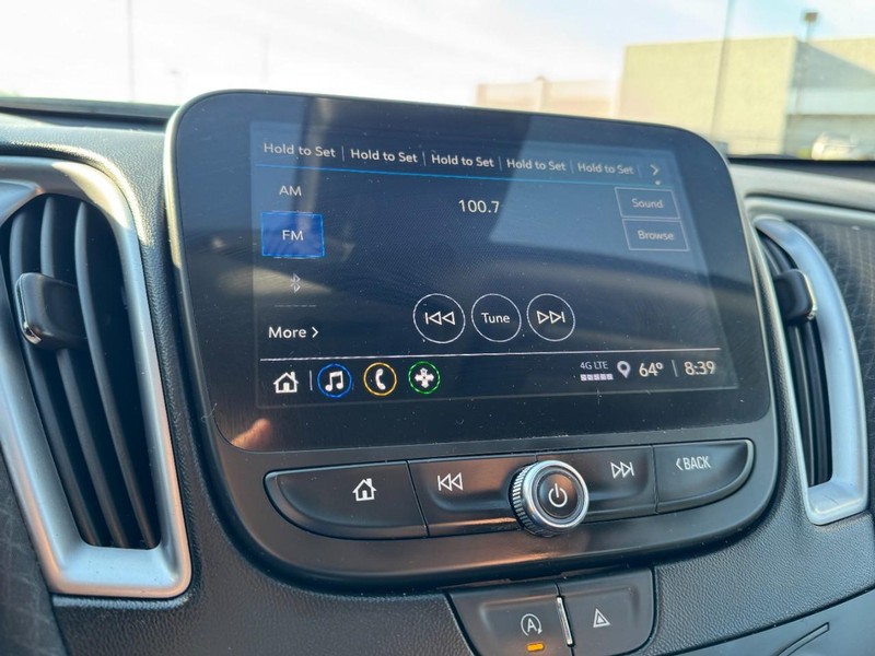 Chevrolet Malibu Vehicle Image 19