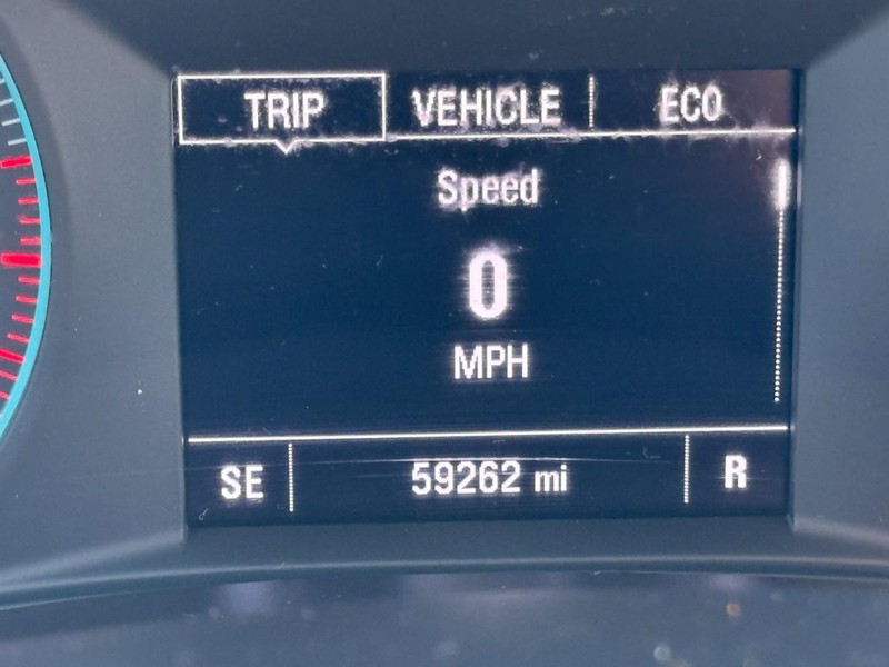 Chevrolet Malibu Vehicle Image 22