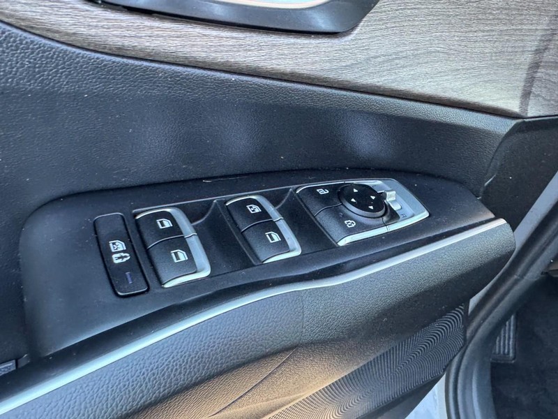 Kia Sorento Vehicle Image 15