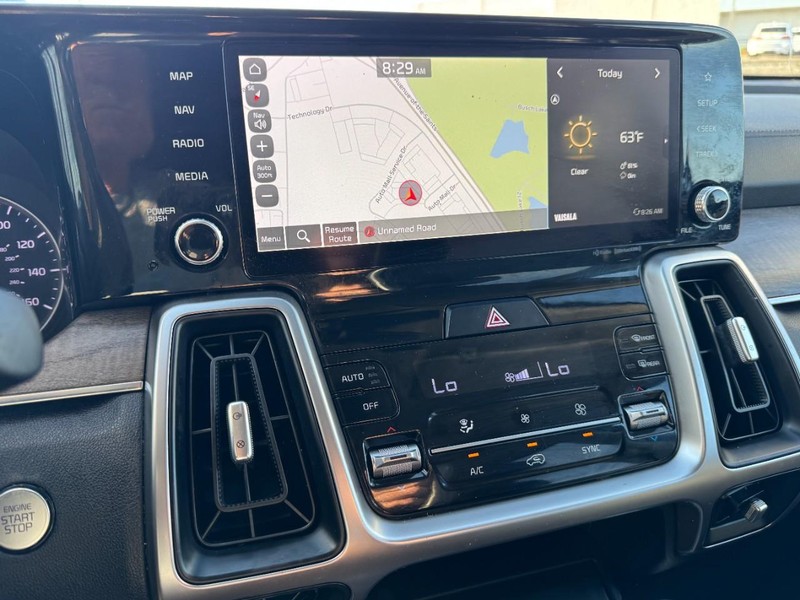 Kia Sorento Vehicle Image 20