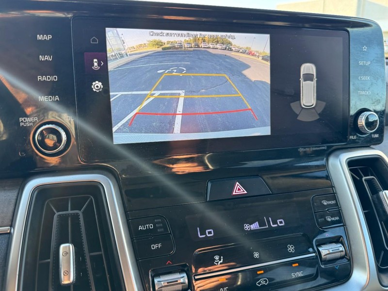 Kia Sorento Vehicle Image 22