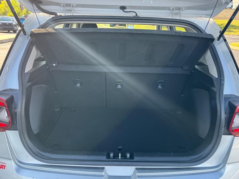 Hyundai Venue Vehicle Image 06