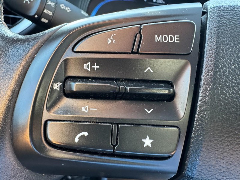 Hyundai Venue Vehicle Image 17