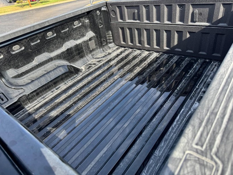 Chevrolet Colorado Vehicle Image 08