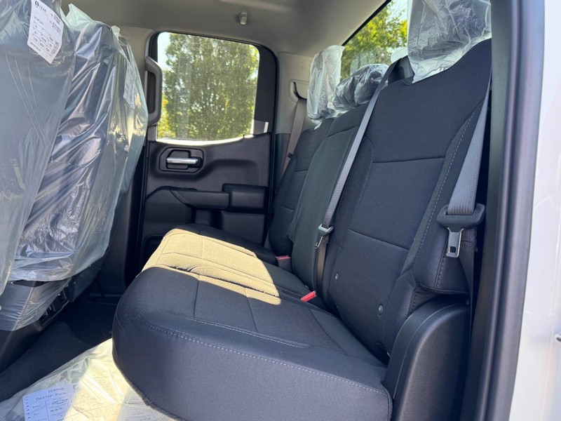 Chevrolet Silverado 1500 Vehicle Image 10
