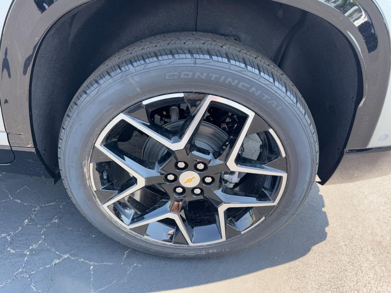 Chevrolet Traverse Vehicle Image 07