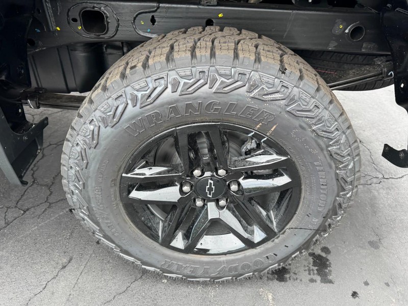 Chevrolet Silverado 1500 Vehicle Image 08