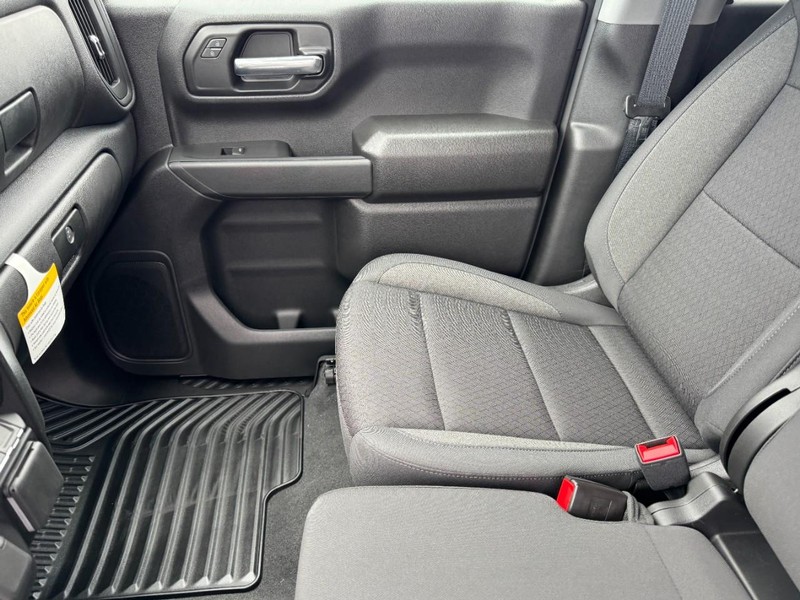 Chevrolet Silverado 1500 Vehicle Image 11