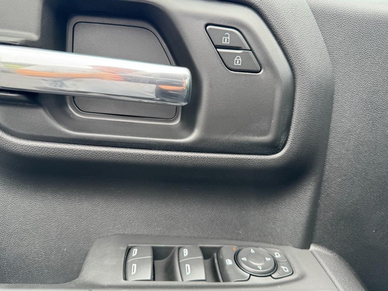 Chevrolet Silverado 1500 Vehicle Image 13