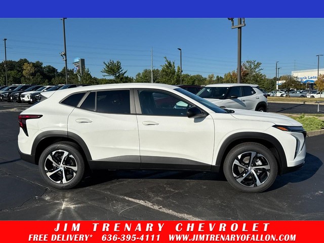 2025 Chevrolet Trax 1RS at Jim Trenary O'Fallon in O'Fallon MO