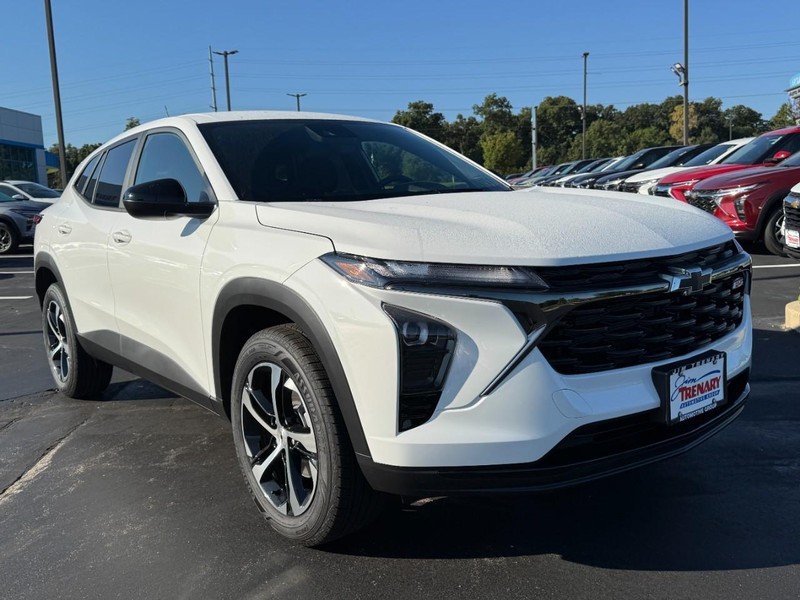 Chevrolet Trax Vehicle Image 02