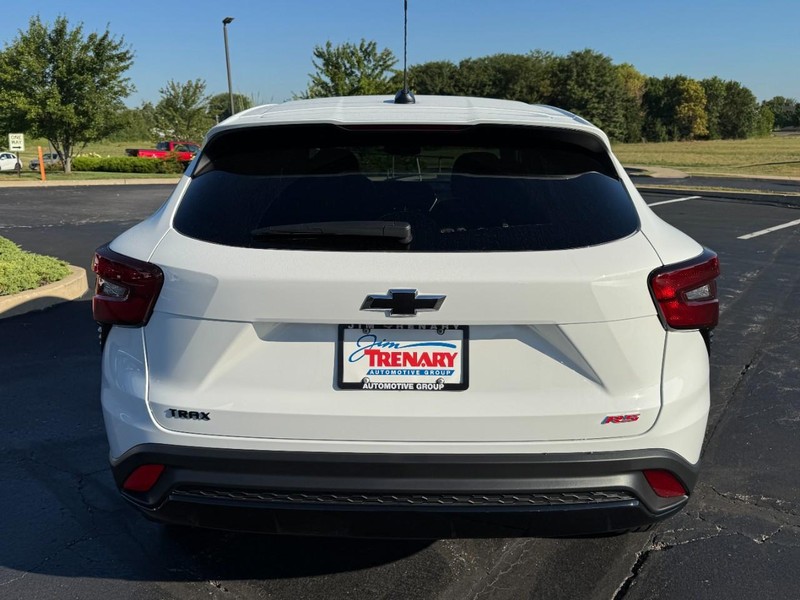 Chevrolet Trax Vehicle Image 04