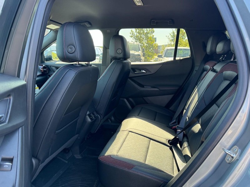 Chevrolet Equinox Vehicle Image 07