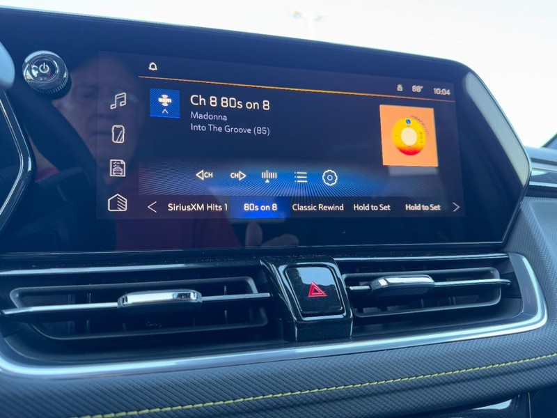 Chevrolet TrailBlazer Vehicle Image 14
