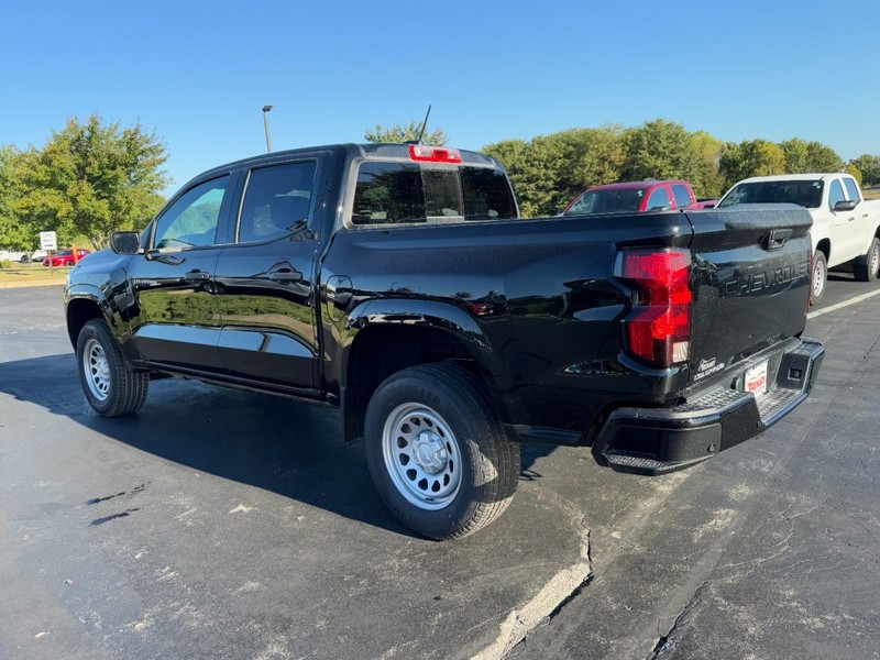 Chevrolet Colorado Vehicle Image 05