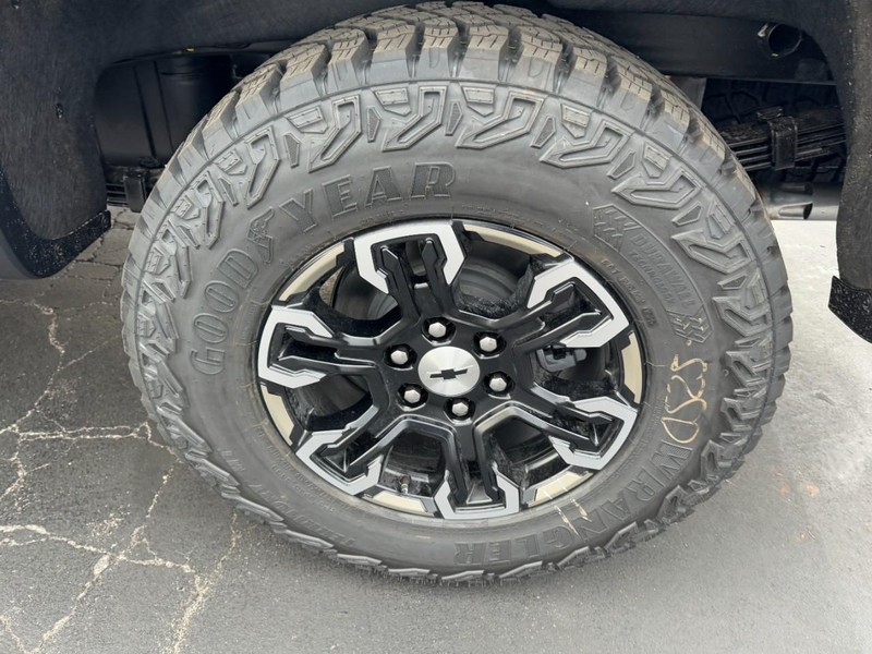Chevrolet Silverado 1500 Vehicle Image 06