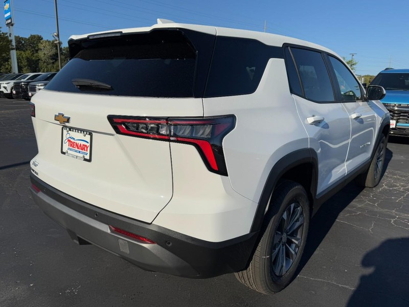 Chevrolet Equinox Vehicle Image 03