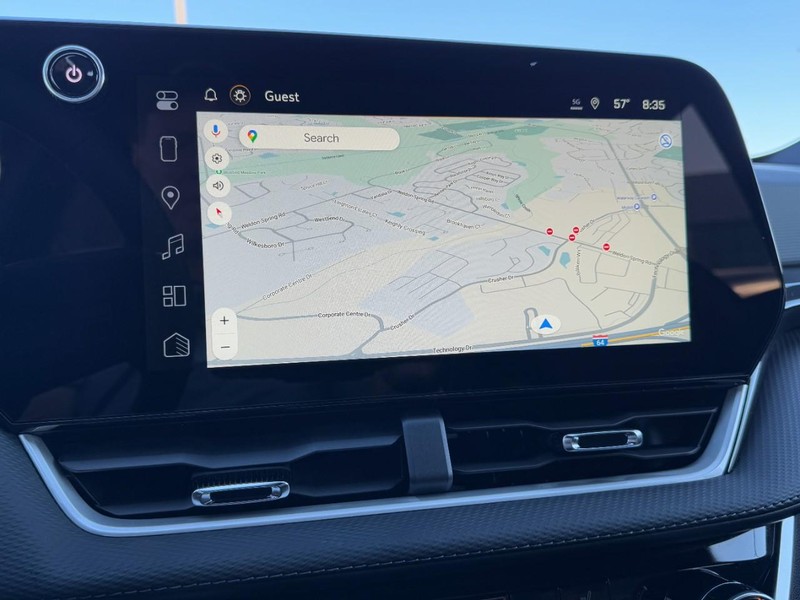 Chevrolet Equinox Vehicle Image 16
