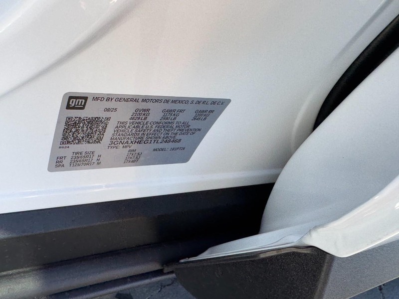 Chevrolet Equinox Vehicle Image 19