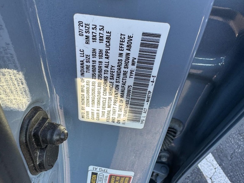 Honda CR-V Hybrid Vehicle Image 20