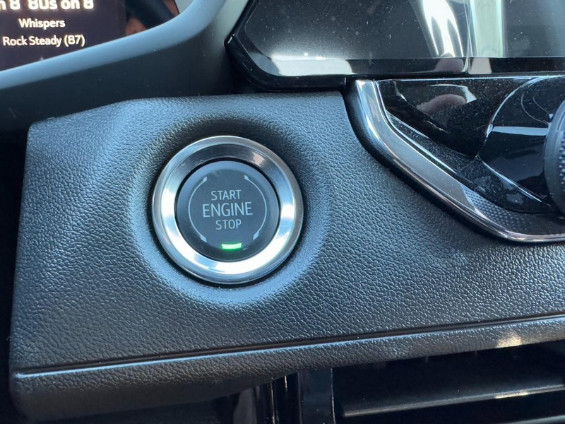 Chevrolet Colorado Vehicle Image 17