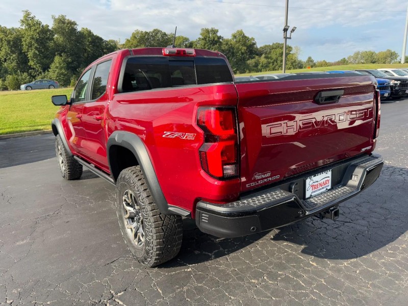 Chevrolet Colorado Vehicle Image 05