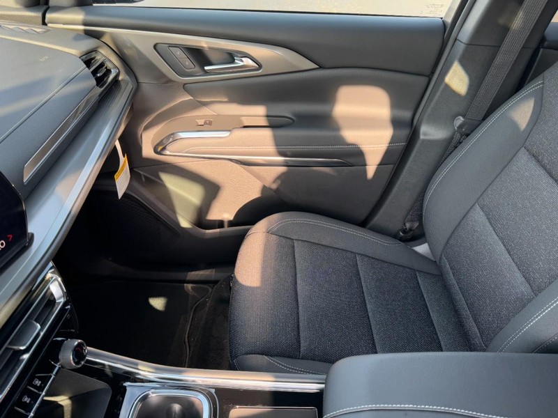 Chevrolet Traverse Vehicle Image 09