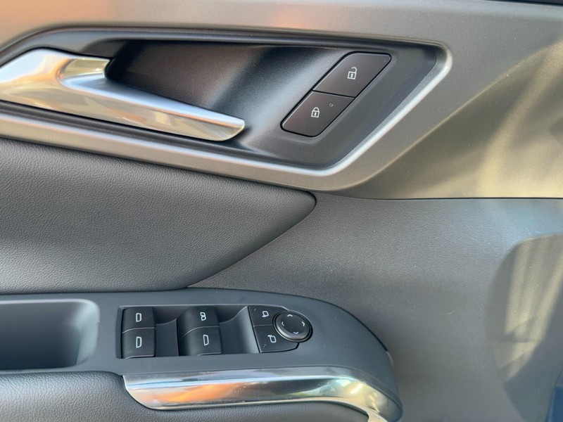 Chevrolet Traverse Vehicle Image 11