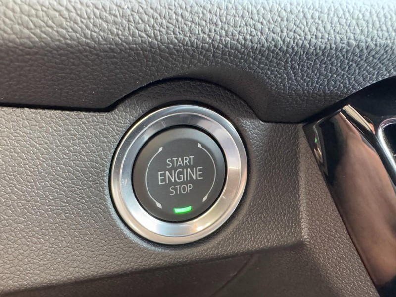 Chevrolet Traverse Vehicle Image 18