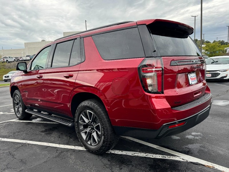 Chevrolet Tahoe Vehicle Image 05